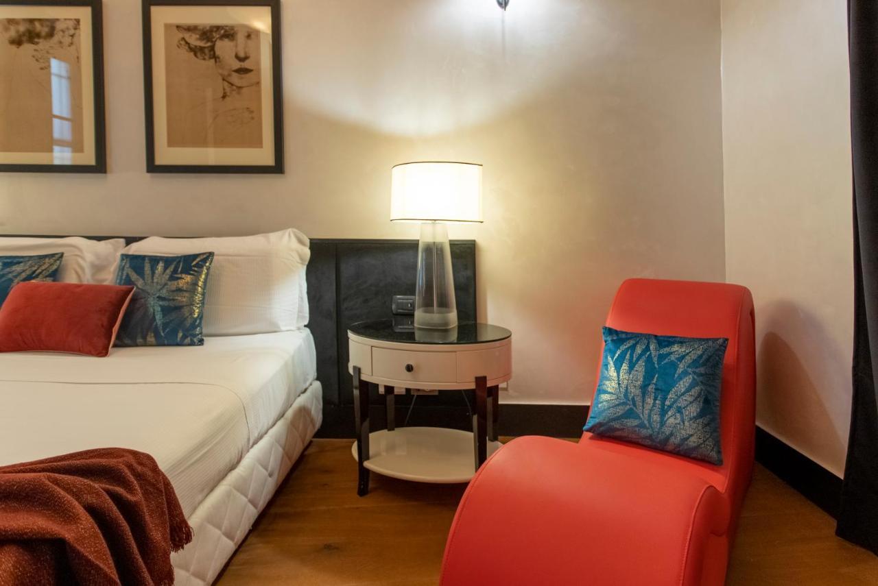 Cloe - Hidden Suite Rome Bagian luar foto