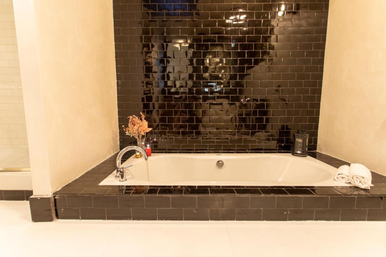 Cloe - Hidden Suite Rome Bagian luar foto
